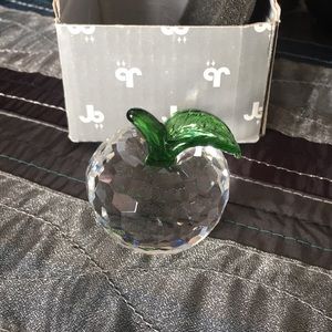 Apple of my Eye, crystal cut